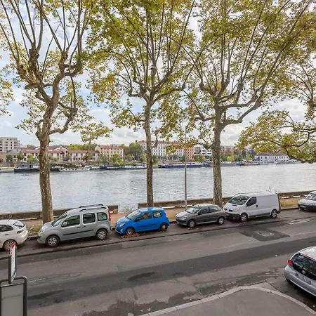 Hamac Suites - Quai Des Etroits - Vue Sur Saone Διαμέρισμα *
